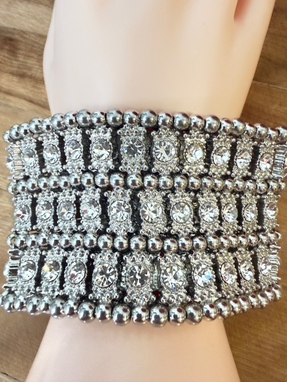 Chicos Blingy Sparkling Cleopatra Stretch Bracelet Ostentacious Egyptian Revival - Picture 5 of 7